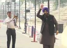 કરતારપુર કોરિડોરઃ સિદ્ધુ ફરી પાકિસ્તાન પહોંચ્યો, કહ્યું- હું નાનકનો દૂત છું