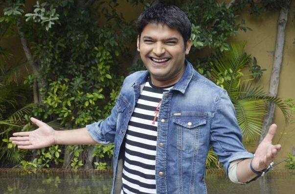 તાજેતરમાં કપિલ શર્માએ એક ઈન્ટરવ્યૂમાં તેની લવસ્ટોરીનો ખુલાસો કર્યો હતો. જેમાં તેણે જણાવ્યું કે, જ્યારે ગિન્નીના ઘરે લગ્નની પ્રપોઝલ લઈને ગયો ત્યારે તેના પપ્પાએ ફગાવી દીધી હતી. 2005માં જ્યારે હું આઈપીજે કોલેજમાં અભ્યાસ કરતો હતો ત્યારે પોકેટ મની માટે પ્લે ડાયરેક્ટ કરતો હતો. હું સ્ટુડન્ટ્સના ઓડિશન લેવા ગિન્નીની કોલેજમાં ગયો હતો. અહીંયા અમારી પ્રથમ મુલાકાત થઈ હતી. તે સમયે ગિન્ની 19 અને હું 24 વર્ષનો હતો. છોકરીઓના ઓડિશનમાં હું ગિન્નીથી ઘણો ઈમ્પ્રેસ થયો હતો.