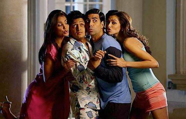 સાજિદ ખાનના નિર્દેશનમાં 2010માં બનેલી ફિલ્મમાં અક્ષય કુમાર, રિતેશ દેશમુખ, દીપિકા પાદુકોણ, જિયા ખાન અને અર્જુન રામપાલ હતા. 