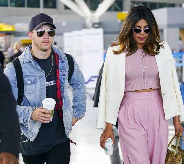 રિપોર્ટ પ્રમાણે મેહરાનગઢ કિલ્લા સુધી જવા માટે પ્રિયંકાએ પોલીસ સુરક્ષા માંગી હતી. આ માટે તેણે ખાનગી સિક્યોરિટી એજન્સી પણ રાખી લીધી હતી. પરંતુ પોલીસે આગામી રાજસ્થાન વિધાનસભા ચૂંટણીનો ઉલ્લેખ કરીને એક્ટ્રેસને સુરક્ષા આપવાનો ઈન્કાર કર્યો હતો. તેથી હવે પ્રી-વેડિંગ અને વેડિંગના તમામ ફંક્શન ઉમેદ ભવન પેલેસમાં જ થશે.