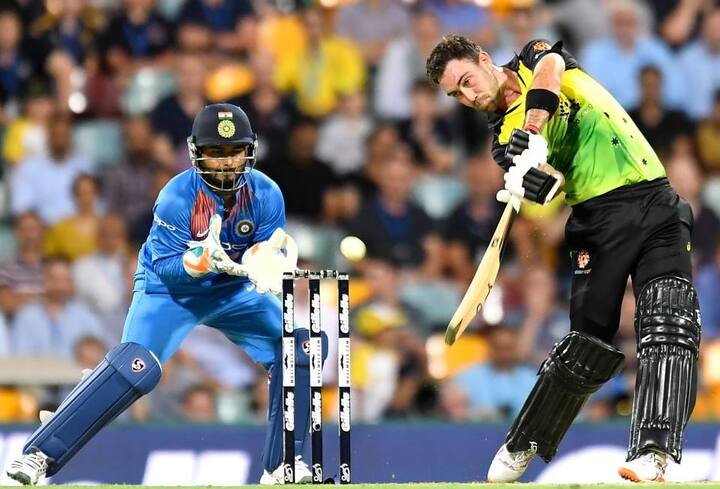 મેક્સવેલઃ આઈપીએલમાં દિલ્હીની ટીમ તરફથી ગત સીઝનમાં રમેલા ઓસ્ટ્રેલિયાના આ ખેલાડીએ તમામને નિરાશ કર્યા હતા. જેના કારણ દિલ્હીની ટીમ તેને રિલીઝ કરી દીધો છે. બીજી બાજુ ભારત-ઓસ્ટ્રેલિયા વચ્ચે રમાટેલી ટી20 સીરિઝમાં તેનો જૂનો ટચ જોવા મળ્યો હતો. આ સ્થિતિમાં ખેલાડી પર મોટો દાવ લગાવવામાં આવી શકે છે.