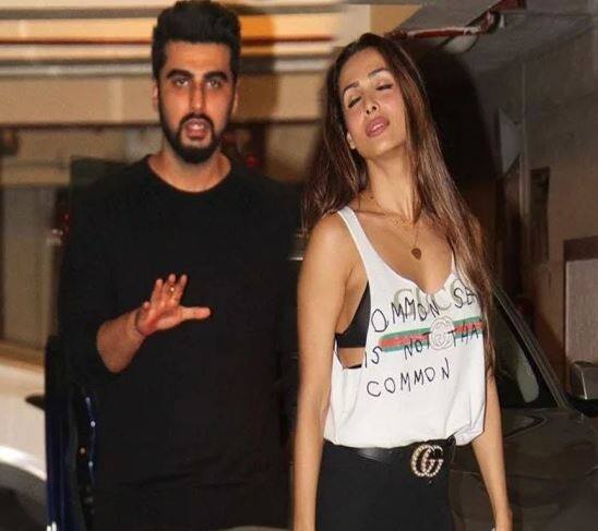 મીડિયા રિપોર્ટ્સ મુજબ, મલાઈકા અને અર્જુન કપૂરે સાથે મળી લોખંડવાલા કોમ્પલેક્ષમાં એક શાનદાર ફ્લેટ લીધો છે. અર્જુન અને મલાઈકાએ પોતાના સબંધોને લઈને હજી સુધી કોઈ ખુલાસો નથી કર્યો.