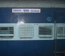 આસામ: કામાખ્યા ઇન્ટરસિટી એક્સપ્રેસમાં બ્લાસ્ટ, 11 લોકો ઘાયલ