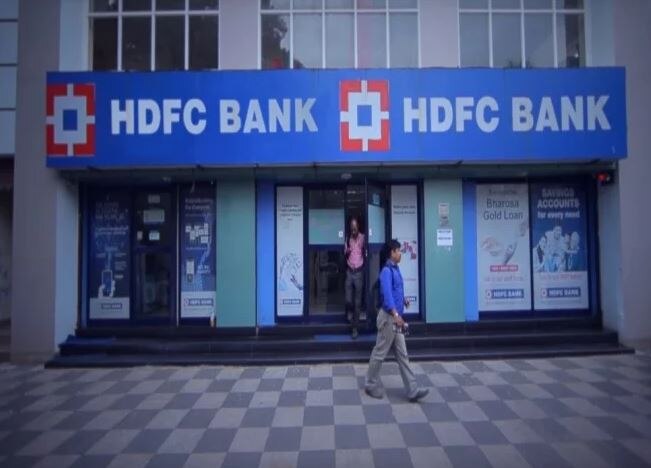 Good news for HDFC bank customers, FD will now get more interest; Check new rates HDFC ગ્રાહકો માટે ખુશખબર, FD પર હવે મળશે વધારે વ્યાજ, જાણો વ્યાજ દર કેટલા વધ્યા