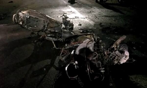 દૂધેશ્વર તાવડીપુરા પોસ્ટ ઓફિસ પાસે રહેતા બે ભાઈ વચ્ચે લાંબા સમયથી મિલકત અંગે ઝઘડો ચાલતો હતો. શનિવારે રાત્રે બંને વચ્ચે આ મુદ્દે બોલાચાલી થઈ હતી જે ઉગ્ર બનતાં બંને ભાઈના પરિવારના સભ્યો તલવારો સાથે સામસામે આવી ગયા હતા. 