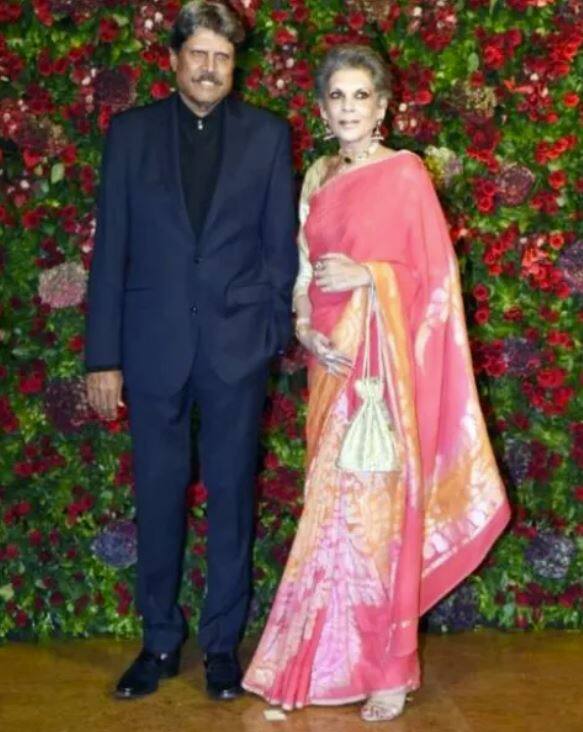 ભારતને 1983નો વર્લ્ડકપ જીતાડનાર પૂર્વ કેપ્ટન કપિલ દેવ પણ દીપિકા-રણવીરના રિસેપ્શનમાં આવ્યો હતો.