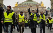 ફ્રાંસમાં લાગી શકે છે ઇમરજન્સી, પેટ્રોલના વધતા ભાવને લઈ હિંસક બની રહ્યું છે જન આંદોલન, જાણો વિગત