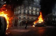 ફ્રાંસમાં લાગી શકે છે ઇમરજન્સી, પેટ્રોલના વધતા ભાવને લઈ હિંસક બની રહ્યું છે જન આંદોલન, જાણો વિગત