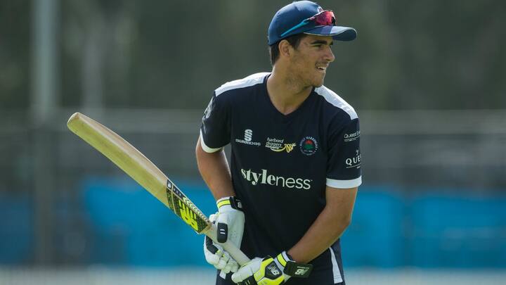 ડેવિસે પોતાની પારીમાં 17 છગ્ગા અને 14 ચોગ્ગા ફટકાર્યા હતા. 40મી ઓવરમાં તેણે જેક જેમ્સની ઓવરમાં 6 બોલમાં 6 છગ્ગા ફટકાર્યા હતા. 