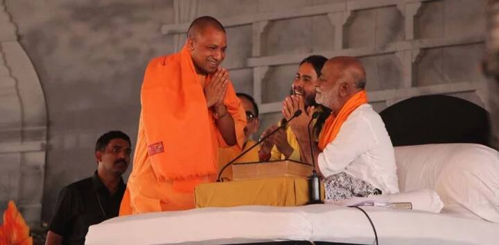 કેટલાક લોકો પોતાના સ્વાર્થ માટે આવા નિવેદનો આપી રહ્યાં છે જેનાથી દેશને નુકશાન થાય છે. અમે લોકો જોડવામાં લાગ્યા છીએ અને તમે તોડવામાં. હનુમાન તો માનવમાત્ર માટે પ્રાણવાયુ છે. કયો માઇનો લાલ હનુમાનજીને જાત-પાતમાં વહેંચી રહ્યો છે. આ પ્રકારની નિવેદનબાજીથી દેશને નુકશાન થાય છે.