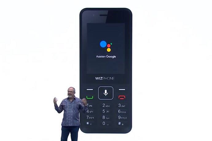 આ ફોનમાં સિંગલ SIM સપોર્ટ છે અને તે 1.2 ગીગાહર્ટઝ સ્પ્રેડટ્રમ SPRD 9820A/QC8905 ડ્યુઅલ કોર પ્રોસેસર સાથે સજ્જ છે. ગ્રાફિક્સ માટે, માલી -400 જી.પી.યુ. ઇન્ટિગ્રેટેડ છે. ફોનમાં 512 એમબી રેમ અને 4 જીબી ઇન્ટરનલ સ્ટોરેજ છે. જે માઇક્રોએસડી કાર્ડ દ્વારા 128 જીબી સુધી વધારી શકાય છે. ફોનમાં 1,800 એમએએચ બેટરી છે.