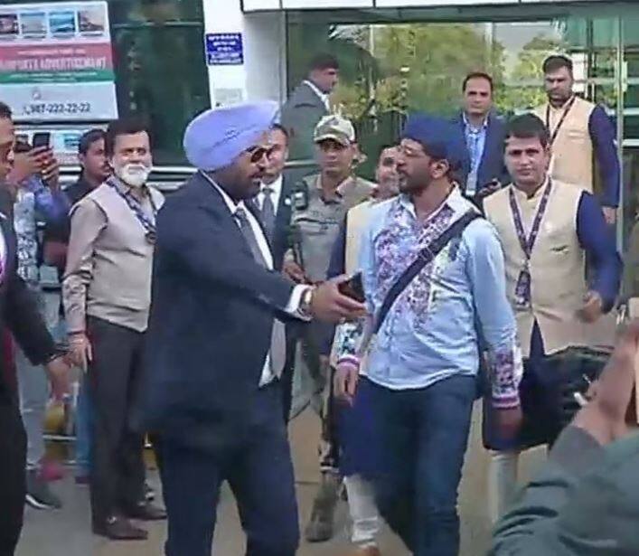 જાવેદ જાફરી પણ પ્રી વેડિંગમાં પહોંચ્યો છે.