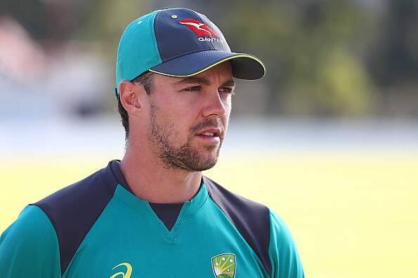 ઓસ્ટ્રેલિયાના બેટ્સમેન ટ્રેવિસ હેડે પણ આ મુદ્દે નારાજગી દર્શાવી હતી. તેને કહ્યું કે, કોહલી એક શાનદાર બેટ્સમેન છે અને કદાચ એ એવો ખેલાડી નથી જેનો હુરિયો બોલાવવો જોઇએ, આની કોઇ જરૂર નથી પણ તે દર્શકો છે.