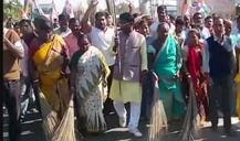 પશ્ચિમ બંગાળમાં BJPની રેલી બાદ તૃણમુલ કૉંગ્રેસે ગંગાજળથી સ્થળનું કર્યું શુદ્ધીકરણ