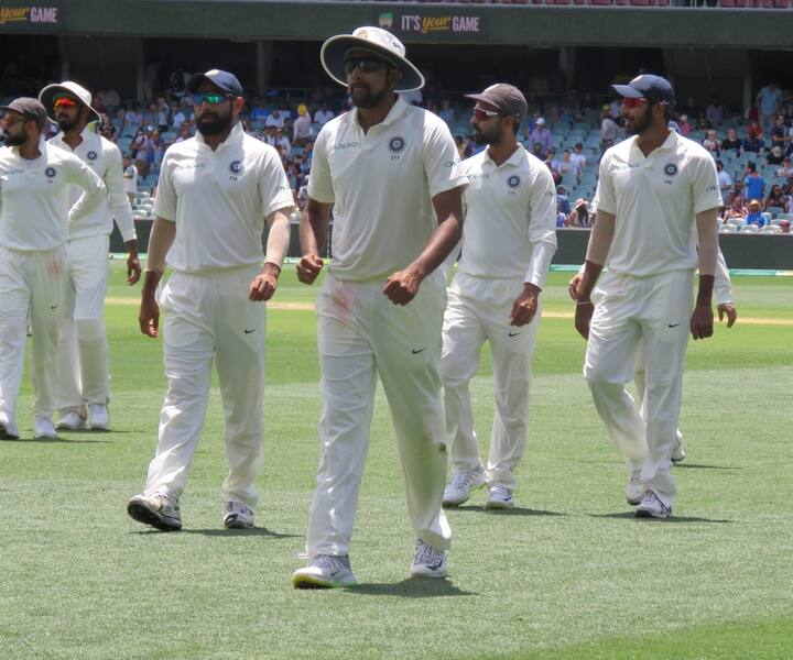 એડિલેડ ટેસ્ટ દરમિયાન 35 બેટ્સમેન કેચ આઉટ થયા છે. જે એક વર્લ્ડ રેકોર્ડ છે. પહેલા ક્યારેય ટેસ્ટ મેચમાં આટલા બેટ્સમેન કેચ આઉટ થયા ન હતા.