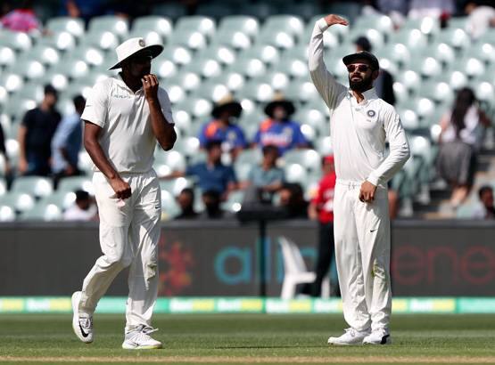 એટલું જ નહી ભારત એક કેલેન્ડર વર્ષમાં ઈગ્લેન્ડ, ઓસ્ટ્રેલિયા અને સાઉથ આફ્રીકામાં ટેસ્ટ મેચ જીતનારો પ્રથમ દેશ બની ગયો છે.