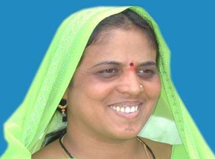 જોબટઃ કોંગ્રેસની કલાવતી ભૂરિયા 46067 વોટ સાથે વિજેતા બન્યા. ભાજપના માધોસિંહ ડાબરને 44022 મત મળ્યા અને તેઓ બીજા નંબર પર રહ્યા. આ સીટ પર હાર-જીતનું અંતર 2056 વોટનું રહ્યું હતું. અહીંયા 5139 લોકોએ નોટા પર પસંદગી ઉતારી હતી.