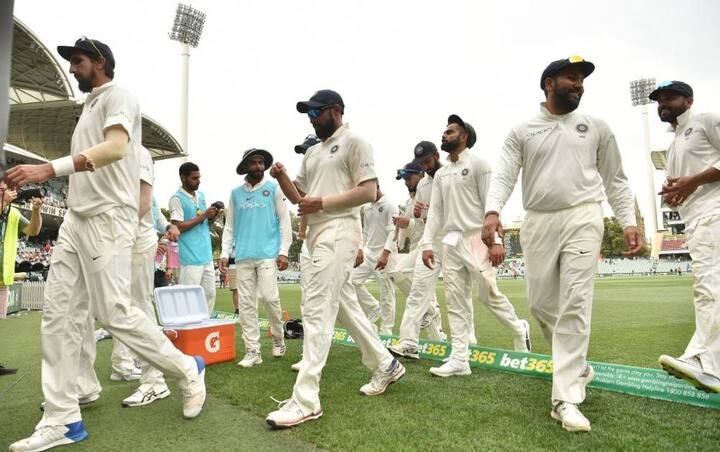 અશ્વિનના પેટની તકલીફ છે જ્યારે રોહિત શર્મા પ્રથમ ટેસ્ટમાં ફિલ્ડિંગ દરમિયાન ઈજાગ્રસ્ત થયો હતો. અશ્વિન અને રોહિતની જગ્યાએ ટીમમાં ઓલરાઉન્ડર હનુમા વિહારી અને ફાસ્ટ બોલર ઉમેશ યાદવ તથા રવિન્દ્ર જાડેજાનો સમાવેશ કરવામાં આવ્યો છે. 