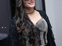 ઈન્ટરનેટ પર સૌથી વધારે સર્ચ થતી હસ્તીઓમાં આ ફેમસ ડાન્સરને મળ્યું સ્થાન, જાણો