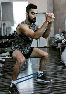 વિરાટ કોહલીએ મેદાનની બહાર પણ બતાવ્યો જલવો, એશિયાના હોટ પુરુષોની યાદીમાં મેળવ્યું સ્થાન, જાણો વિગત