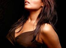 આ હોટ એક્ટ્રેસના બ્યુટી પાર્લર પર મુંબઈના ક્યા ગેંગસ્ટરના શૂટર્સે કર્યું ફાયરિંગ ? ફાયરિંગ કરનારા ચિઠ્ઠીમાં શું લખીને ગયા ?