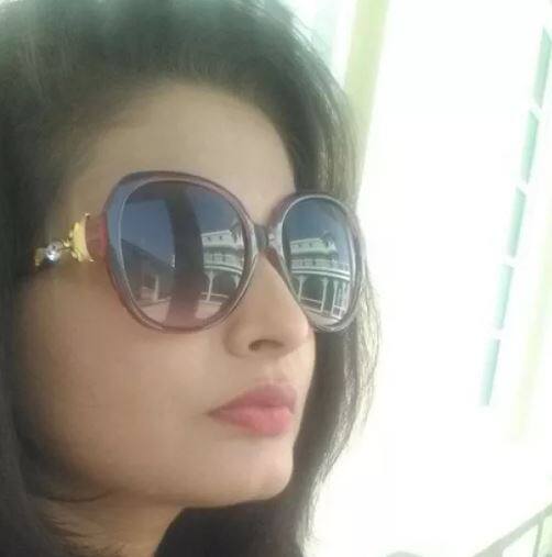 એક અન્ય સાથી પત્રકારના મતે રાધિકા આત્મહત્યા કરી શકે નહીં. રાધિકા ખૂબ ખુશમિજાજી હતી અને તે હંમેશા બધા સાથે સારો વ્યવહાર કરતી હતી. તે ઓફિસમાં તમામ કાર્યક્રમમાં ઉત્સાહિત થઇને ભાગ લેતી હતી.