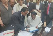 શપથના ગણતરીના કલાકોમાં જ કમલનાથનો મોટો નિર્ણય, ખેડૂતોના દેવા માફીની ફાઇલ પર કરી સહી