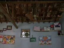 અવસર નાકિયા હજુ રહે છે નળિયાવાળા ઘરમાં, ટ્યુબલાઈટ પણ દોરીથી બાંધેલી છે, કોઈ ફર્નિચર નથી..........