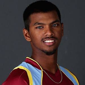 અન્ય એક કેરેબિયન વિકેટકીપર નિકોલસ પૂરનને કિંગ્સ ઇલેવન પંજાબે પોતાની સાથે જોડ્યો હતો. પૂરનની બેઝ પ્રાઇસ 75 લાખ રૂપિયા હતી અને તેને 4.20 કરોડ રૂપિયામાં ખરીદી લીધો હતો.