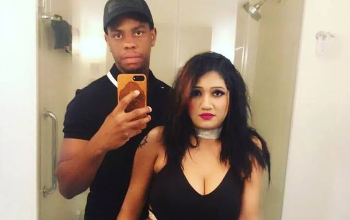 ઉમરાવ હેટમાયરની દરેક મેચ જુએ છે. વિન્ડિઝના ભારત પ્રવાસ દરમિયાન ઉમરાવ સવારે 4 વાગે ઉઠીને બૉયફ્રેન્ડ હેટમાયરની બેટિંગ જોતી હતી. ઉલ્લેખનીય છે કે, ભારતમાં જ્યારે બપોર 1.30 વાગે મેચ શરૂ થતી હતી ત્યારે ગયાનામાં સવારે 4 વાગ્યા હોય છે.