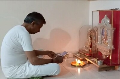 કુંવરજી બાવળિયાએ જણાવ્યું હતું કે, આજનું મતદાન જસદણની જનતા માટે ઐતિહાસિક મતદાન હશે. જસદણ બેઠકમાં જીતનો રેકોર્ડ 21000 છે જે કુંવરજીભાઇ પોતે જ પોતાનો રેકોર્ડ તોડી 51000 મતથી જીતે તેવો દાવો કર્યો છે.