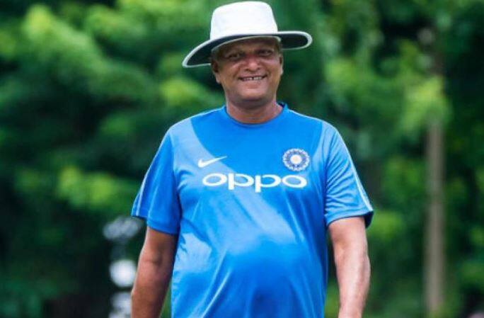  રમન હાલમાં બેંગલુરુમાં રાષ્ટ્રીય ક્રિકેટ એકેડમીમાં બેટ્સમેનના સલાહકાર તરીકે કાર્યરત છે. ડબ્લ્યૂવી રમને દેશ માટે 11 ટેસ્ટ અને 27 વનડે રમી છે અને હાલમાં તે દેશના સૌથી યોગ્ય કોચમાના એક છે. તે તમિલનાડુ અને બંગાળ જેવી મોટી રણજી ટ્રોફી ટીમને પણ કોચિંગ આપી ચુક્યા છે અને ભારત અંડર-19 ટીમ સાથે પણ કામ કર્યું છે. 