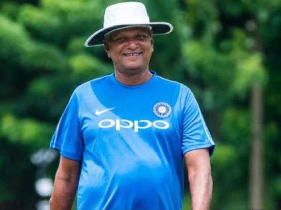 53 વર્ષીય રમન ભારત તરફથી 11 ટેસ્ટ અને 27 વનડે રમી ચૂકયો છે. 1992-93માં ભારતના સાઉથ આફ્રિકાના પ્રવાસમાં સદી ફટકારનાર પ્રથમ બેટસમેન બન્યો હતો. રમન નેશનલ ક્રિકેટ એકડમી બેંગ્લોરમાં કન્સલટન્ટ પણ છે. 