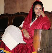 બીજેપી નેતા રેશ્મા પટેલે શેર કરી પોતાની ગ્લેમરસ અંદાજવાળી નવી તસવીરો, ક્લિક કરીને જુઓ અહીં....