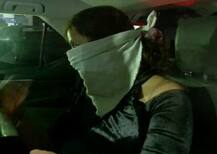 સુરત: પોલીસે દારૂની પાર્ટીમાં રેડ પાડી ત્યારે હાઈપ્રોફાઈલ મહિલાઓએ કેવી રીતે પોતાનું મોઢું સંતાડ્યું, જુઓ આ રહી તસવીરો