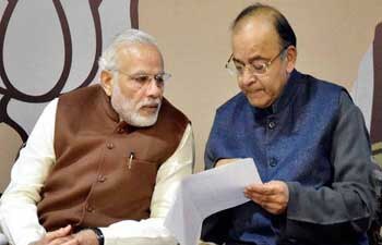 જેટલીએ કહ્યું કે, હવે ફક્ત 28 ઉત્પાદનો 28 ટકાના સ્લેબમાં છે. વીડિયો ગેમ અને રમતગમતના અનેક સામાન પર જીએસટી 18 ટકા લાગશે.