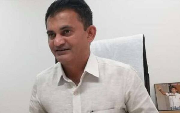 તેમણે હારની સ્વીકાર કરી આક્ષેપ કર્યો હતો કે, ભાજપે જસદણમાં સરકારી મશીનરીના દુરઉપયોગ કરી જીત મેળવી છે. જસદણમાં લોકોની સમસ્યા અને ખેડૂતો ખરાબ હાલતમાં છે. યુવાનો બેરોજગાર છે એમની મજબૂરીઓનો રાજકીય લાભ લેવામાં સરકાર સફળ રહી છે.