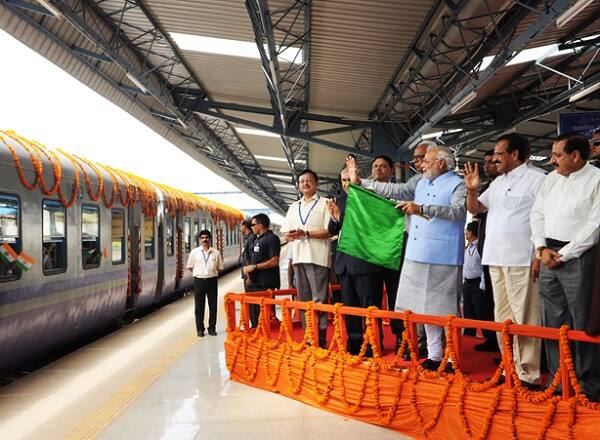 પૂર્વોત્તર રેલવે ફ્રન્ટિયરના પ્રવક્તા નીતિન ભટ્ટાચાર્યે કહ્યું હતું કે, હાલના સમયમાં આ બે સ્થળ વચ્ચેનું અંતર કાપતાં કોઈ પણ રૂટ પર 15થી 20 કલાકનો સમય લાગે છે. જોકે હવે તેમાં સાડા પાંચ કલાક સુધીનો ઘટાડો થશે. બોગીબીલ બ્રિજ નહોતો ત્યારે મુસાફરોએ અનેક ટ્રેન પણ બદલવી પડતી હતી. ચેર કાર ધરાવતી આ ટ્રેનમાં 14 કોચ છે.