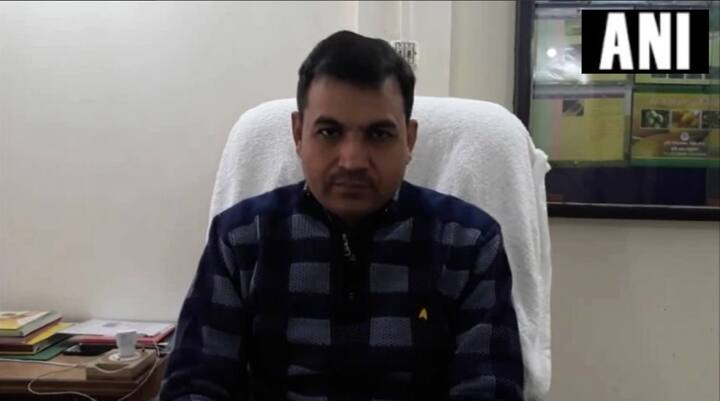 તેમણે એ પણ કહ્યું કે, એવું કોઈપણ સંશોધન સામે નથી આવ્યું જે સાબિત કરી શકે કે દારૂનો છંટકાવ કરવાથી પાકને ફાયદો થતો હોય. તેણે સ્થાનીક ખેડૂતોને અપીલ કરી કે ખેતીમાં દારૂનો ઉપયોગ તાત્કાલીક બંધ કરવામાં આવે.