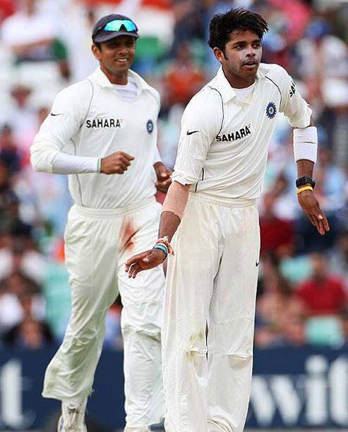 ભારતીય ટીમ અત્યાર સુધીમાં બોક્સિંગ ડે પર 14 ટેસ્ટ રમી ચુક્યું છે. જેમાં માત્ર એક જ મેચમાં જીત મળી છે, જ્યારે 10 મેચમાં પરાજય થયો છે. ઓસ્ટ્રેલિયામાં ભારત સાત વખત બોક્સિંગ ડે ટેસ્ટ રમ્યું છે, જેમાંથી પાંચ હાર અને બે મેચ ડ્રો રહી છે.