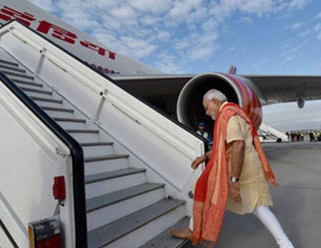 તાજેતરમાં રાજ્યસભા સાંસદ બિનોય વિસ્વમે વિદેશ મંત્રીને પીએમના વિદેશ પ્રવાસ સંબંધિત 4 પ્રશ્નો પૂછ્યા હતા. વિદેશ રાજ્ય મંત્રી જનરલ વીકે સિંહે આ સવાલોનો વિસ્તારથી જવાબ આપ્યો હતો. જેમાં જણાવાયું હતું કે, પીએમ મોદીએ 2014થી લઈને અત્યાર સુધીમાં 84 વિદેશ પ્રવાસ કર્યા છે. જેમાં સૌથી વધારે 5 વખત અમેરિકા પ્રવાસે ગયા છે. જ્યારે ચાર વખત ચીનની મુલાકાત લીધી છે. 