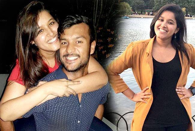 27 વર્ષીય મયંક અગ્રવાલે ગયા વર્ષે 'લંડન આઇ' (ટેમ્સ નદીના કિનારે હવાઇ ઝૂલા) માં પોતાની ગર્લફ્રેન્ડ આસ્થા સૂદને પ્રપૉઝ કર્યુ હતુ. આ તસવીરને પૉસ્ટ કરતાં લખ્યુ હતું કે, ‘તેને (આસ્થા સૂદ) હા કહી દીધુ છે. હું આને શબ્દોમાં વર્ણવી નથી શકતો અમારા બન્ને માટે આ પળ ખાસ રહેશે.’ 