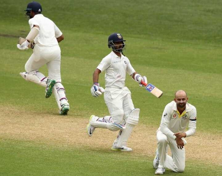 ત્રીજી ટેસ્ટમાં પણ લાયન પાસેથી આવા જ પ્રદર્શનની અપેક્ષા રાખવામાં આવતી હતી. પરંતુ મેલબોર્નમાં ભારતીય બેટ્સમેનોએ તેને જરા પણ તક આપી નહોતી અને પ્રથમ વિકેટ લેવા માટે 39.5 ઓવર એટલે કે 239 બોલ ફેંકવા પડ્યા હતા. લાયને રહાણેને આઉટ કરવાની સાથે ઈનિંગમાં પ્રથમ વિકેટ ઝડપી હતી. આ પહેલા લાયને પ્રથમ વિકેટ ઝડપવા માટે 2017માં રાંચીમાં 42.2 ઓવર ફેંકવી પડી હતી.