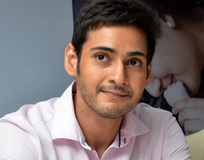  હૈદરાબાદ: દક્ષિણ ભારતનો તેલુગુ સુપરસ્ટાર મેહશ બાબૂ ટેક્સ નહીં ભરતા મુશ્લેકમાં મુકાયા છે. તેમના બે બેંક એકાંઉન્ટ સીલ કરી દેવામાં આવ્યા છે. મીડિયા અહેવાલ પ્રમાણે જીએસટી અધિકારીઓએ વર્ષ 2007-08નો ટેક્સ નહીં ભરવા પર તેના બેન્ક એકાઉન્ટ સીલ કરી લીધા છે. 