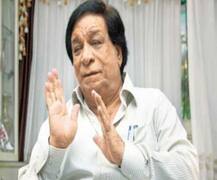 દિગ્ગજ અભિનેતા કાદર ખાનની તબિયત નાજુક, અમિતાભે ટ્વિટ કરી આપી જાણકારી