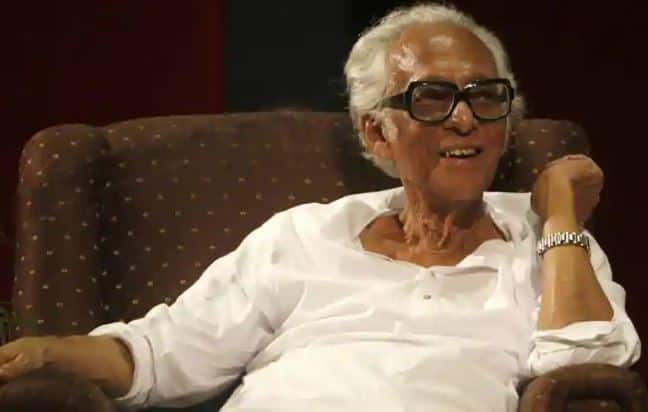 મમતા બેનર્જિએ કહ્યું, મૃણાલ સેનના નિધનથી દુખી છું. ફિલ્મ ઉદ્યોગને મોટી ખોટ, તેમના પરિવાર પ્રત્યે મારી સંવેદનાઓ છે. 