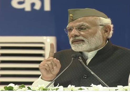 પીએમ મોદીએ કહ્યું હતું કે આઝાદીના નાયકોને આખો દેશ નમન કરી રહ્યો છે. અમે આઝાદીના ગુમનામ નાયકોને ભૂલ્યા નથી. નેતાજી સુભાષ ચંદ્ર બોઝનું નામ લેવાથી ગૌરવ થાય છે. દેશ માટે અંદમાન તીર્થ જેવું છે. 