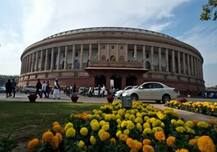 હંગામા બાદ લોકસભા આખા દિવસ માટે સ્થગિત, ટીડીપીના 12 સાંસદ સસ્પેન્ડ