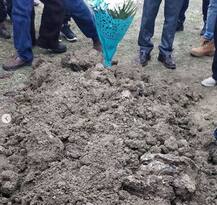 કેનેડામાં સુપુર્દે ખાક થયા કાદર ખાન, જનાજામાં સામેલ થયા ફેન્સ, જુઓ તસવીરો