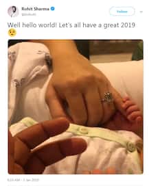 ઓસ્ટ્રેલિયાથી ભારત આવેલા રોહિત શર્માએ શેર કરી દીકરીની પહેલી ઝલકની તસવીર